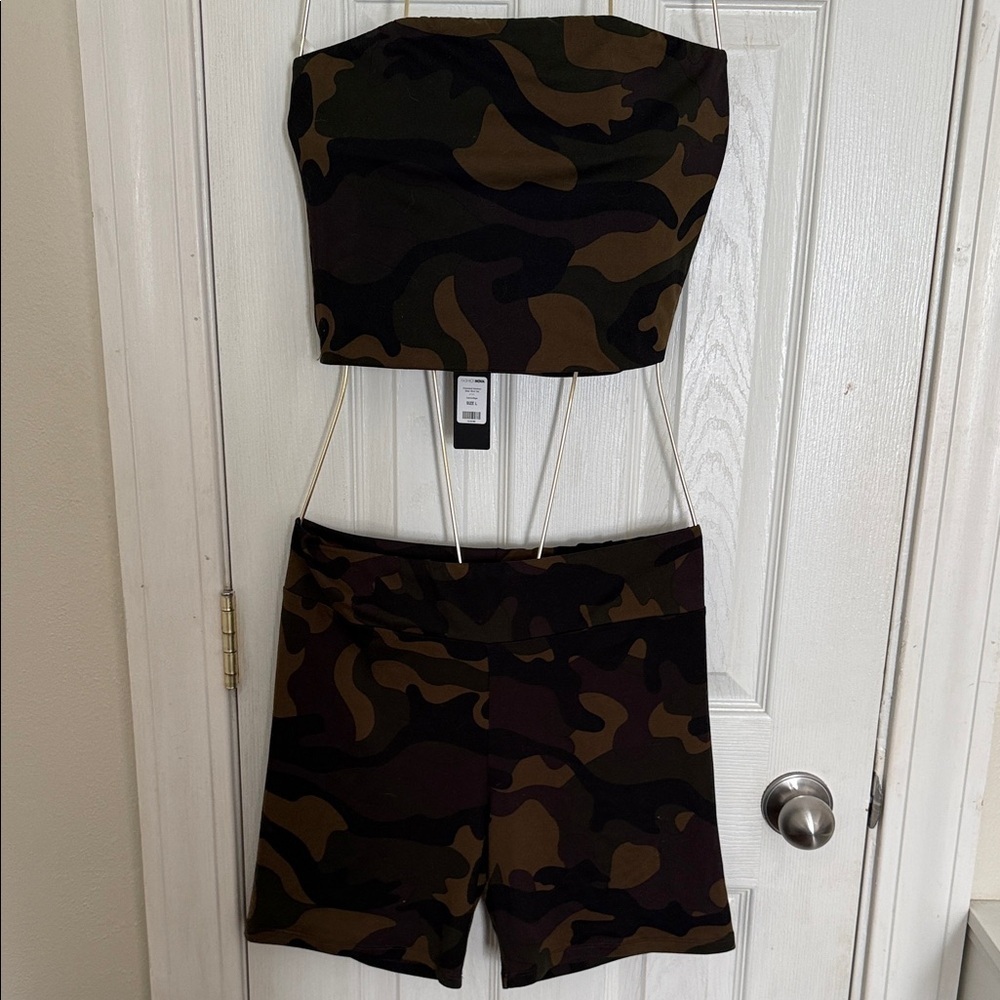 Fashion Nova Camo High-Waist Women's Shorts & Top Set #151